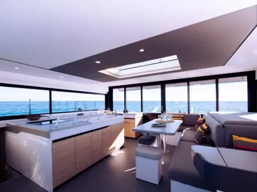 saloon-2-scaled-uai-516x387-1