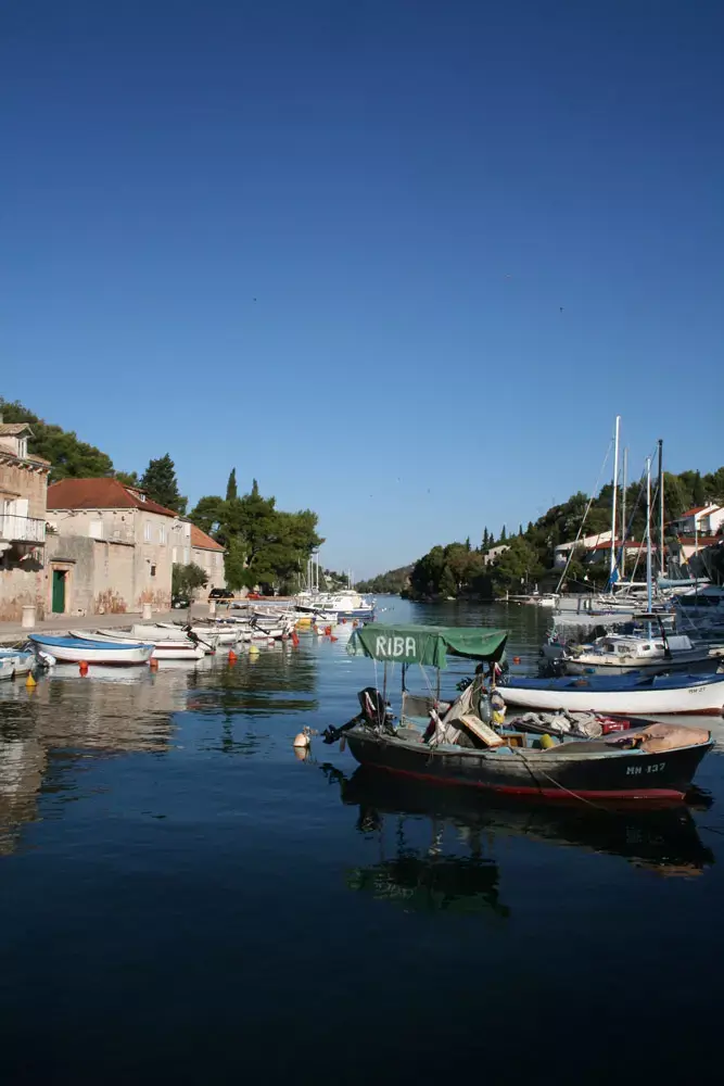 croatie-boba-visca-a-small-fishing-village