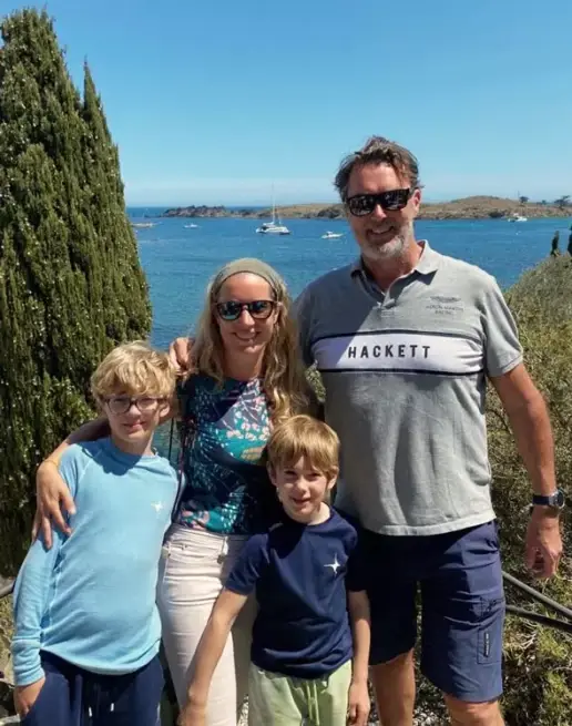 famille-elsine-et-ronald-uai-516x655